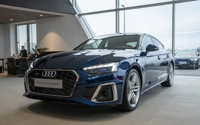 Audi A5 cena 231915 przebieg: 5, rok produkcji 2024 z Halinów małe 466